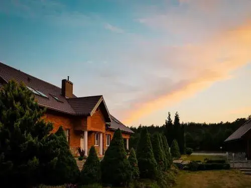 Malinowy Dworek - idealne miejsce na relaks i komfortowy wypoczynek