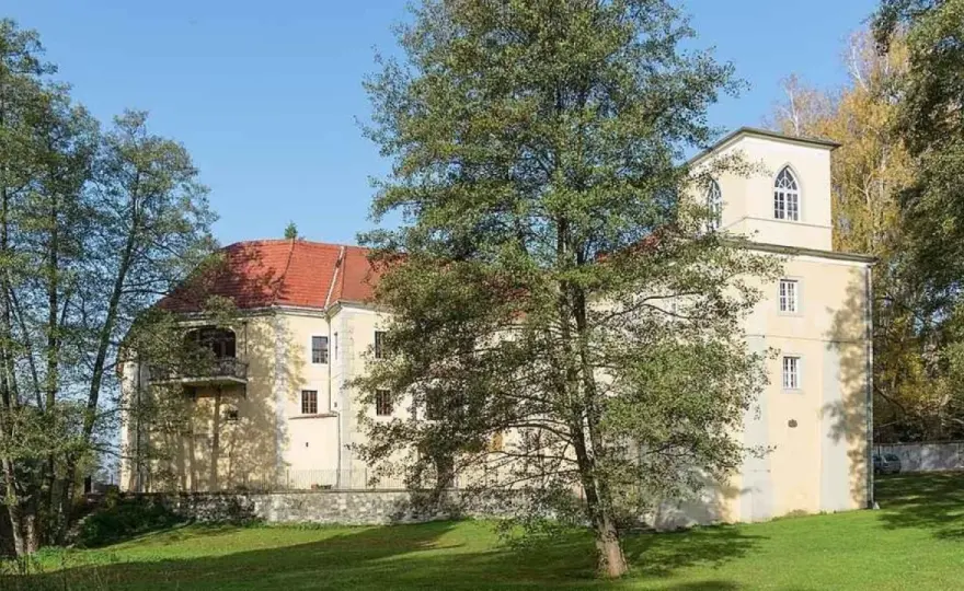 Atrakcje w Trzebieszowicach: Odkryj ukryte skarby tej wsi